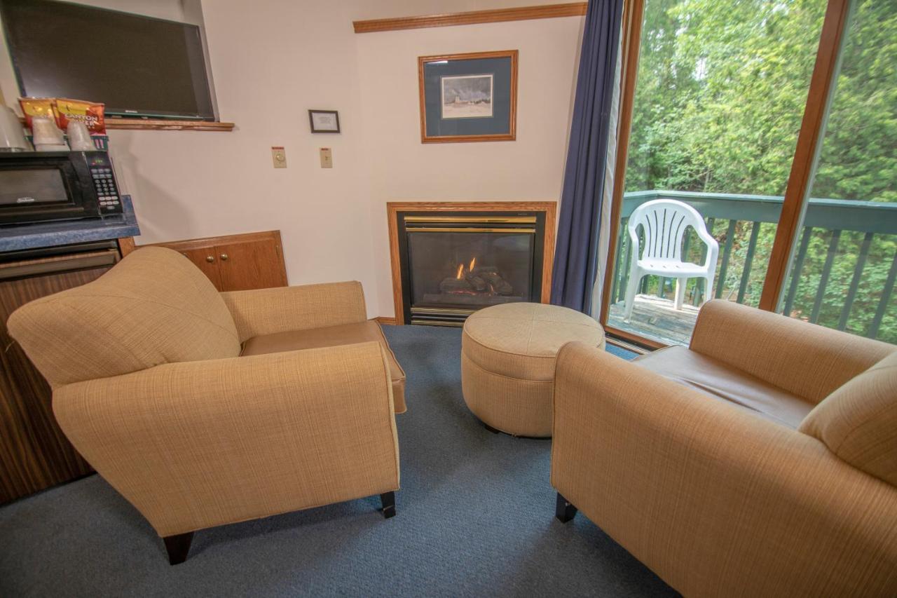 Ridges Inn & Suites Baileys Harbor Exteriér fotografie
