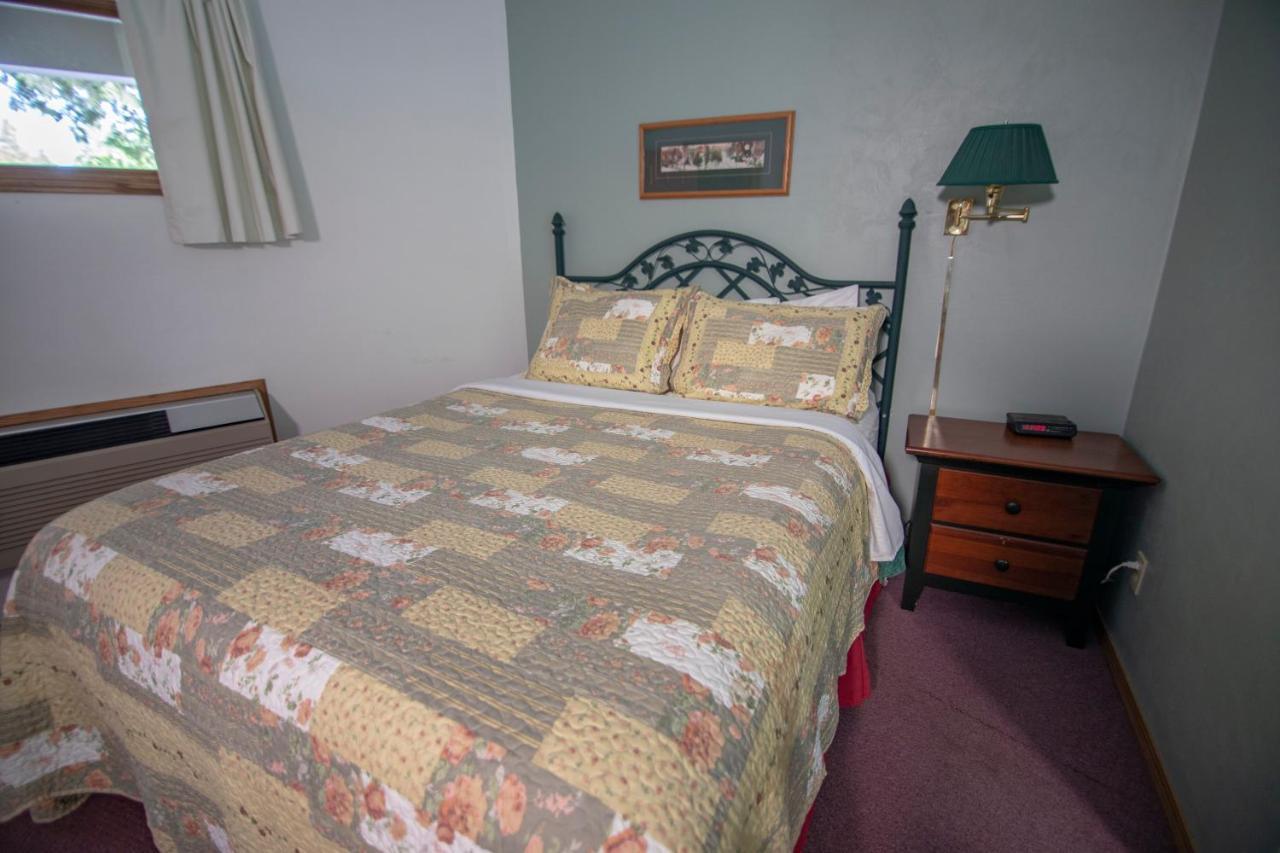 Ridges Inn & Suites Baileys Harbor Exteriér fotografie