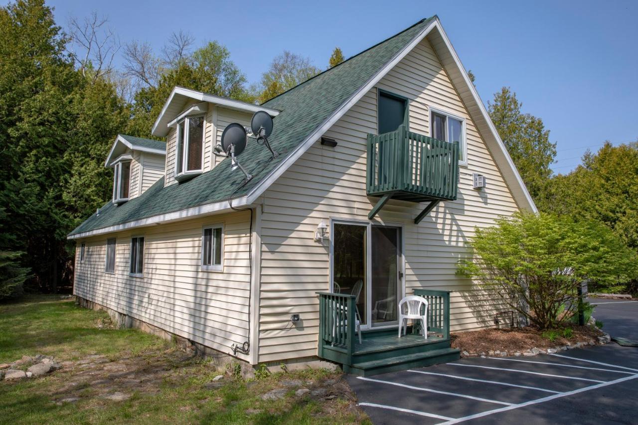 Ridges Inn & Suites Baileys Harbor Exteriér fotografie
